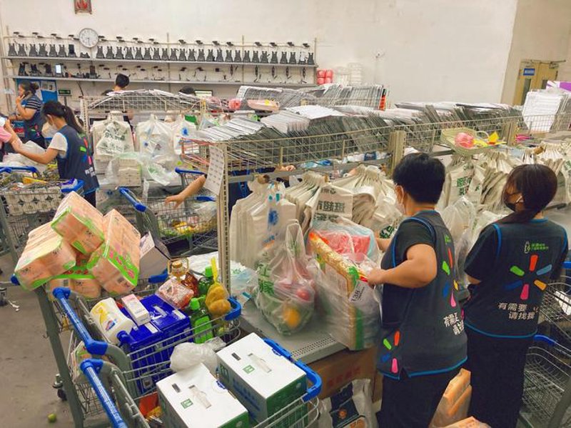 谷城百货批发：市场风向标里的商机解读